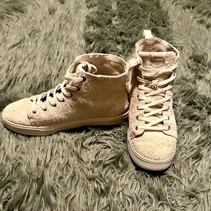 Toms Hightop Sneakers